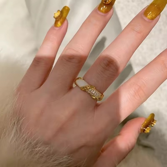 金アレ対応 ホワイトエナメル×ビジューリング(0979)