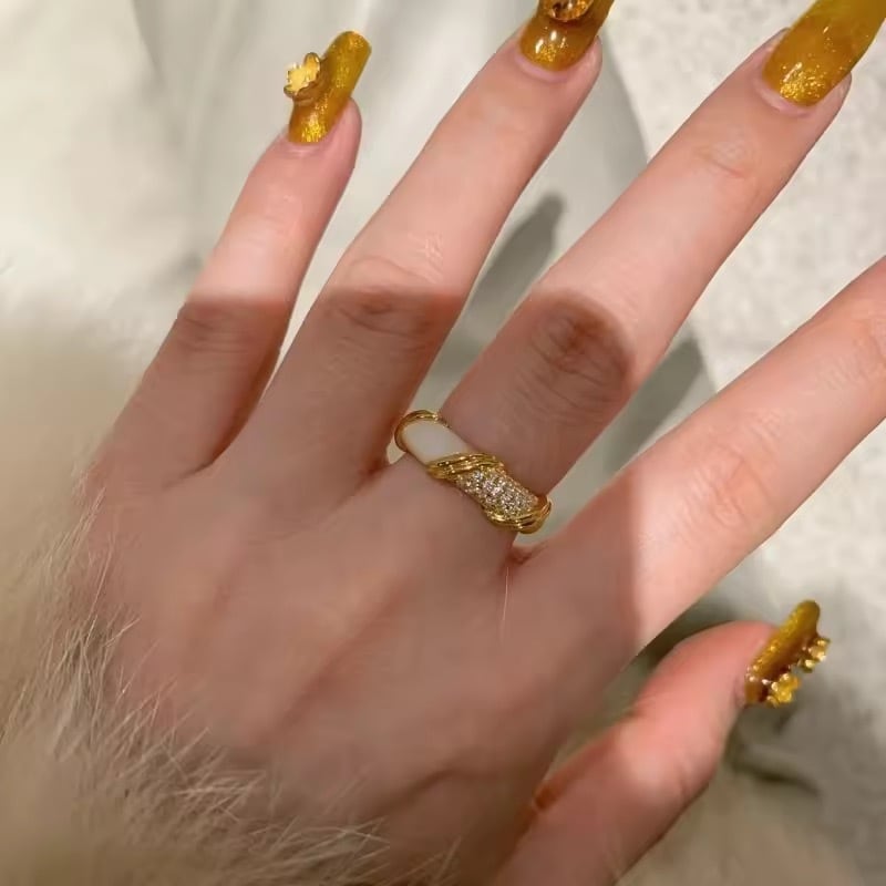 金アレ対応 ホワイトエナメル×ビジューリング(0979)