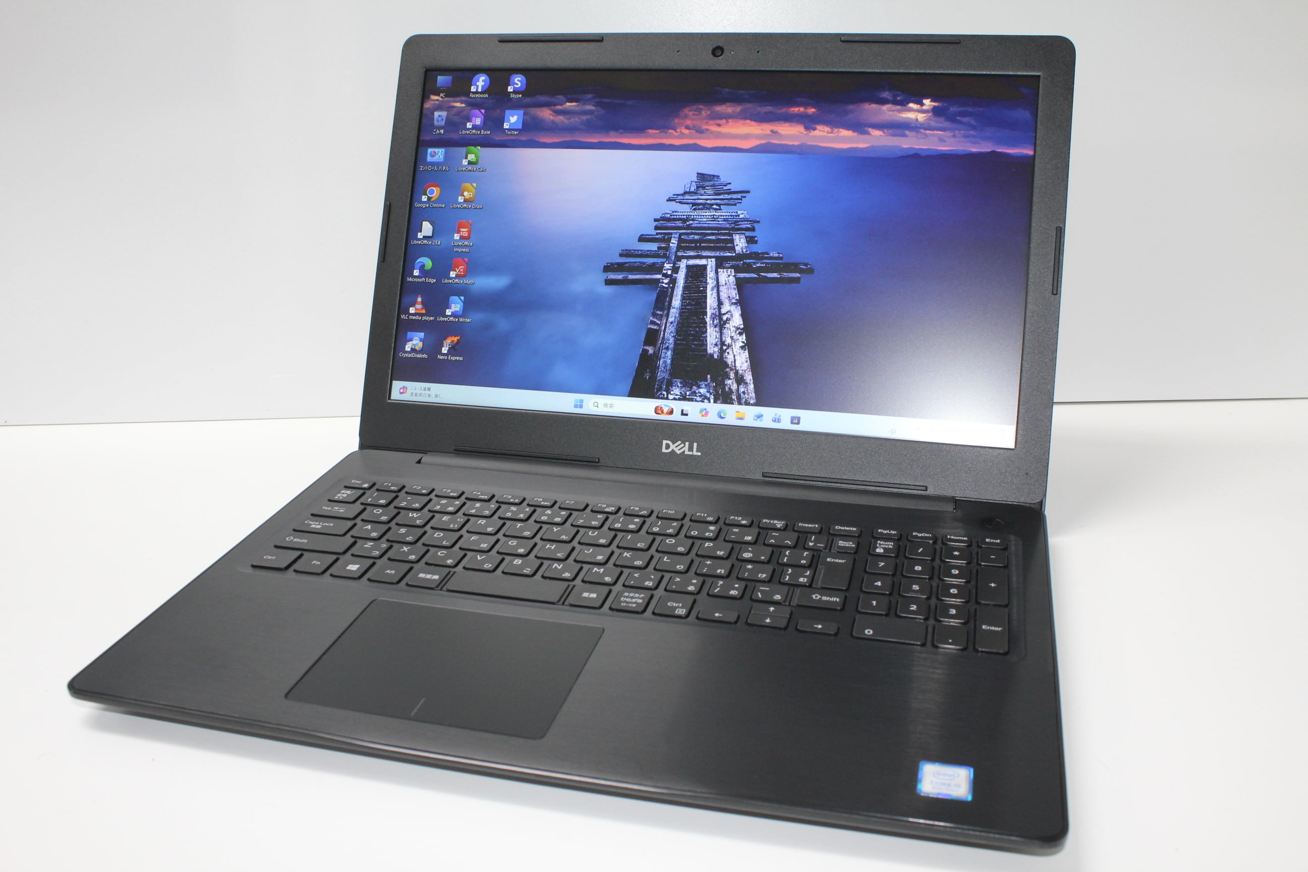 中古ノートPC】Dell〈Inspiron 5570〉第8世代Core i5/SSD256GB/メモリ