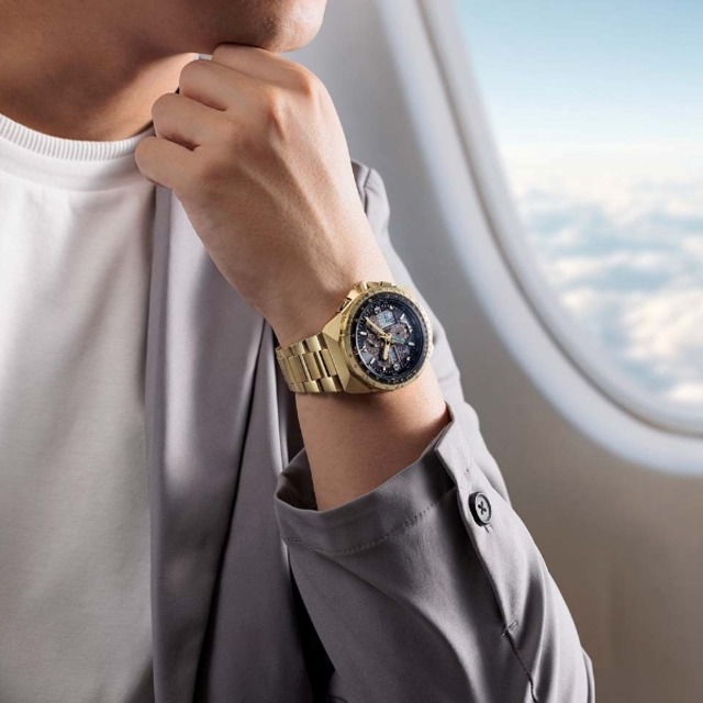 【人気商品】CITIZEN PRO MASTER シチズン プロマスター SKY エコ・ドライブ 50周年限定モデル SKYHAWK 限定5,200本 メンズ腕時計 JY8144-50E