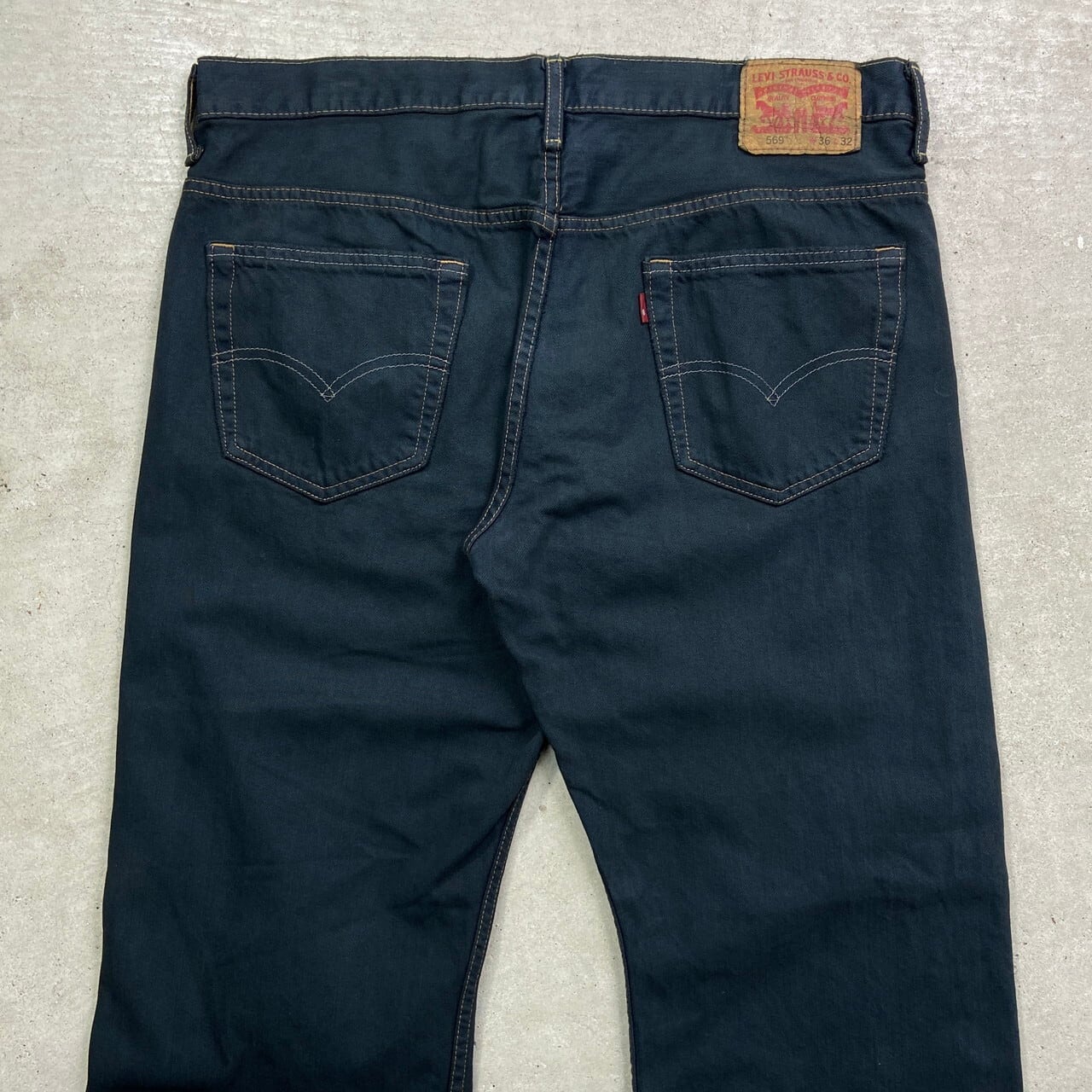 Levi's リーバイス 569 ブラックデニムパンツ ルーズストレート Levi's リーバイス 569 ブラックデニムパンツ ルーズストレート