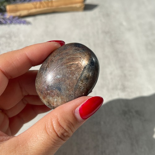 ケニア産 ゴールデンシーン・ブルーサファイア ― シーン入りコランダム パームストーン