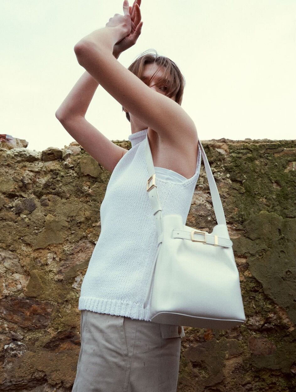 ◇ 韓国スター着用商品 ◇ [LOEUVRE] Sac de Ceinture