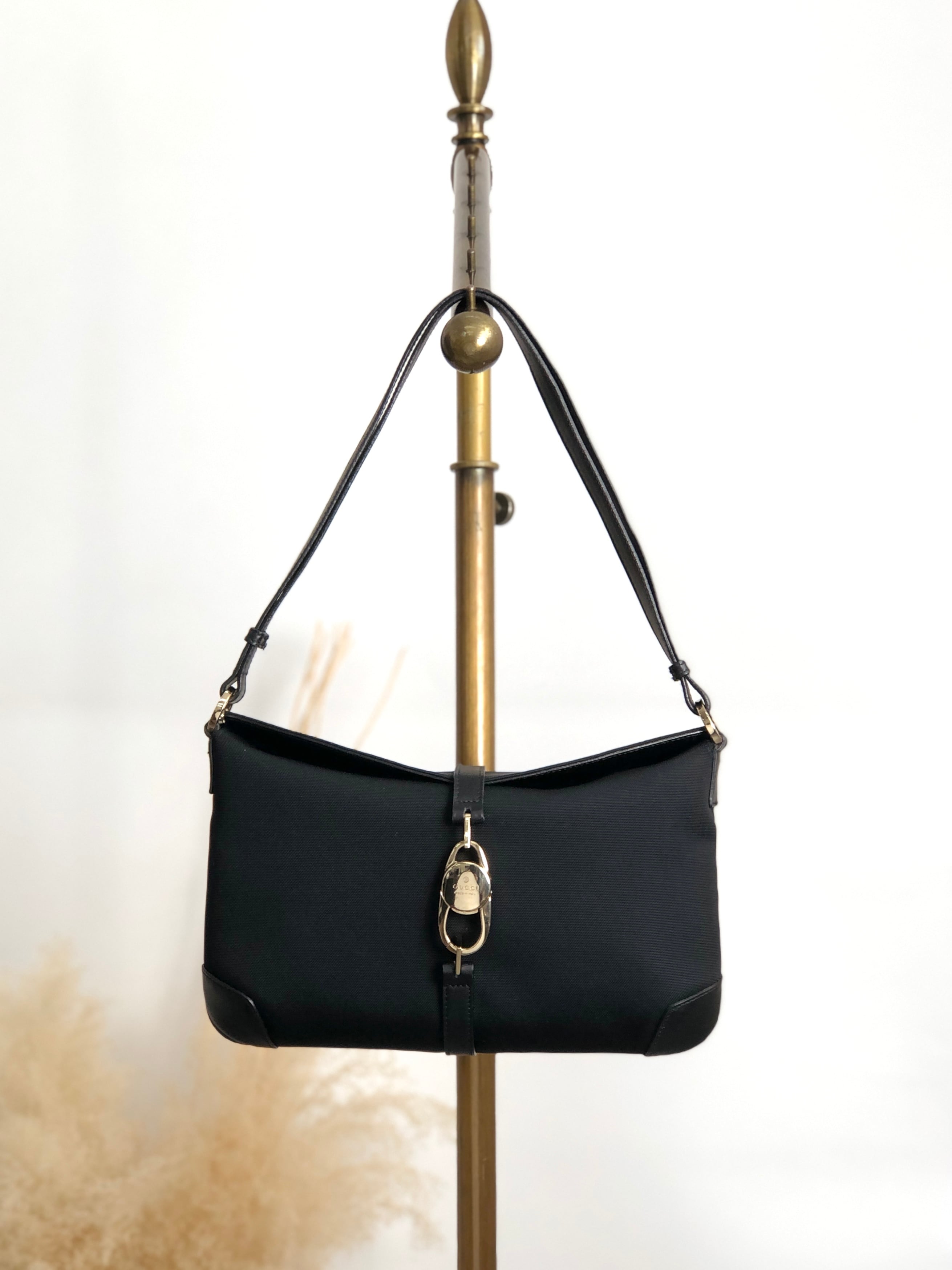 GUCCI グッチ ショルダーバッグ ブラック ジャッキー キャンバス ワン