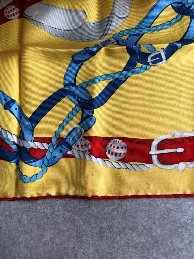 CELINE セリーヌ スカーフ イエロー ベルトモチーフ シルク vintage ヴィンテージ オールド  t7z5n3