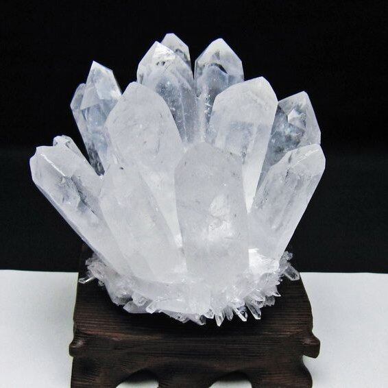 水晶 クラスター 水晶 原石 台座付属 一点物 おまかせ便 182-8594
