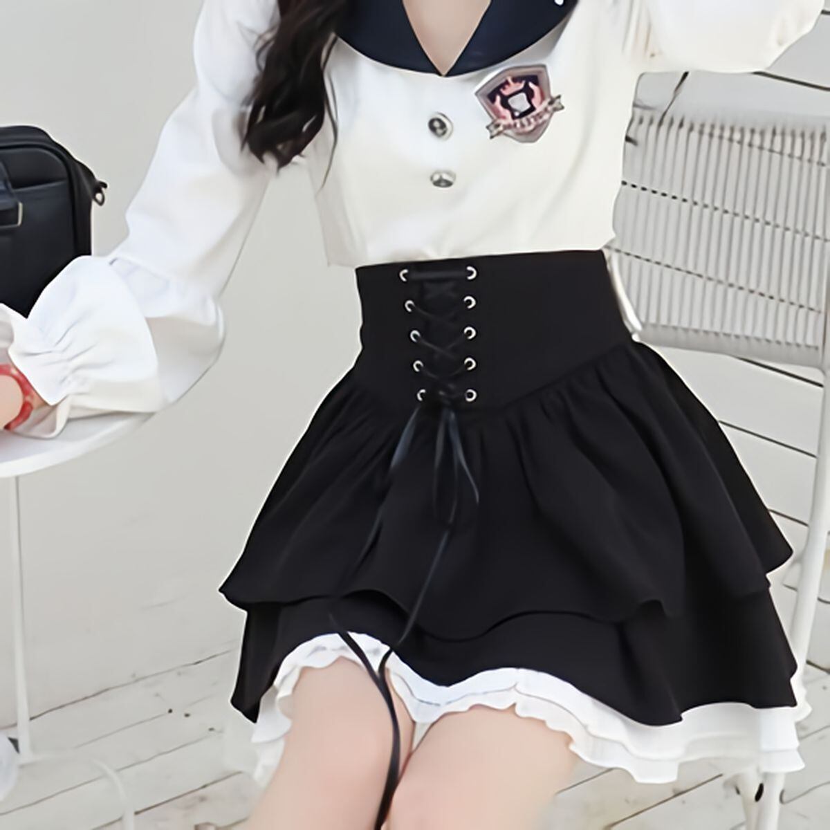 バックリボンレースアップフリルスカート | Maiden's Rêve