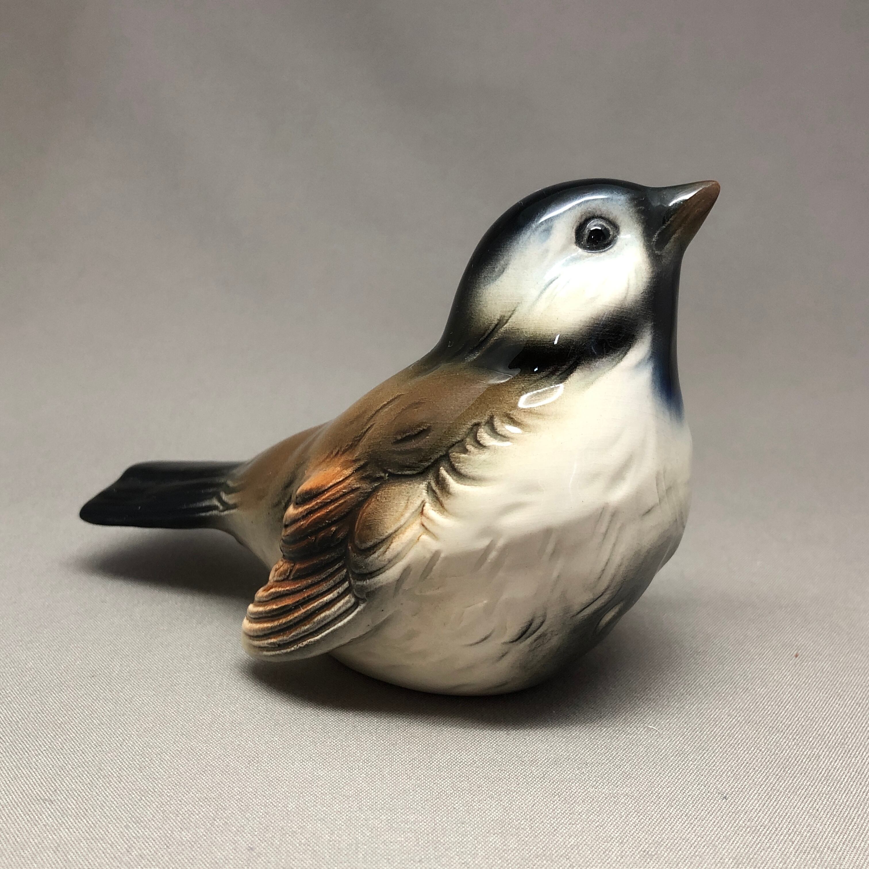 ゲーベル goebel フィギュリン 人形 鳥 カケス 懸巣 野鳥