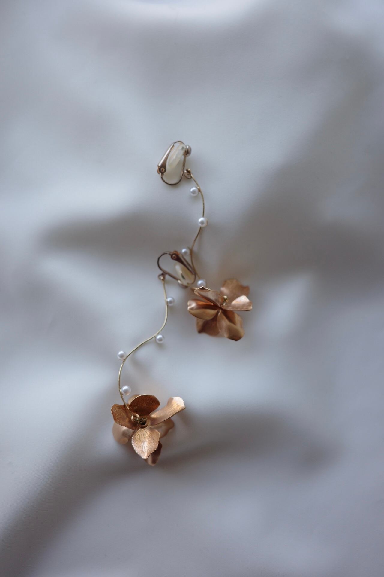 pink gold oncidium | ブライダルアクセサリー flua