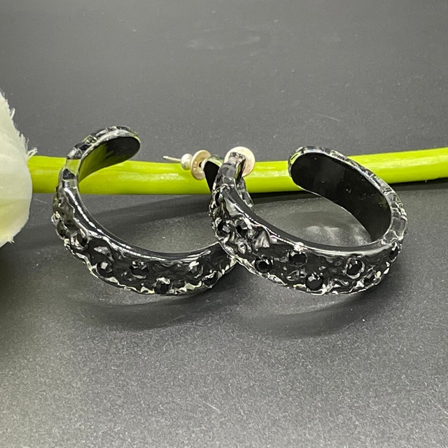 ピアス　ネバダクレオルL   ブラックブラック