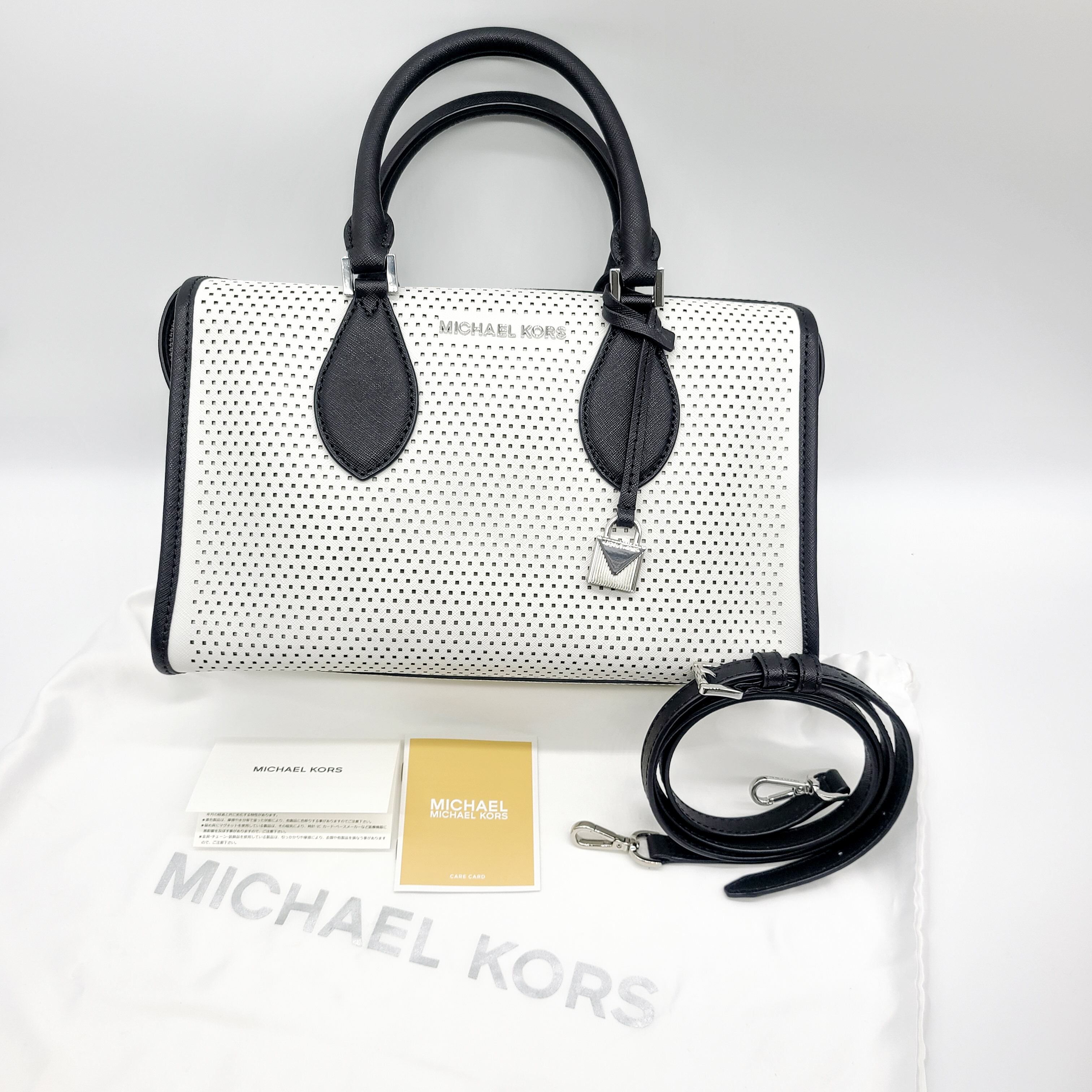 MICHAEL KORS（マイケルコース）レザー スモール ダッフル ...