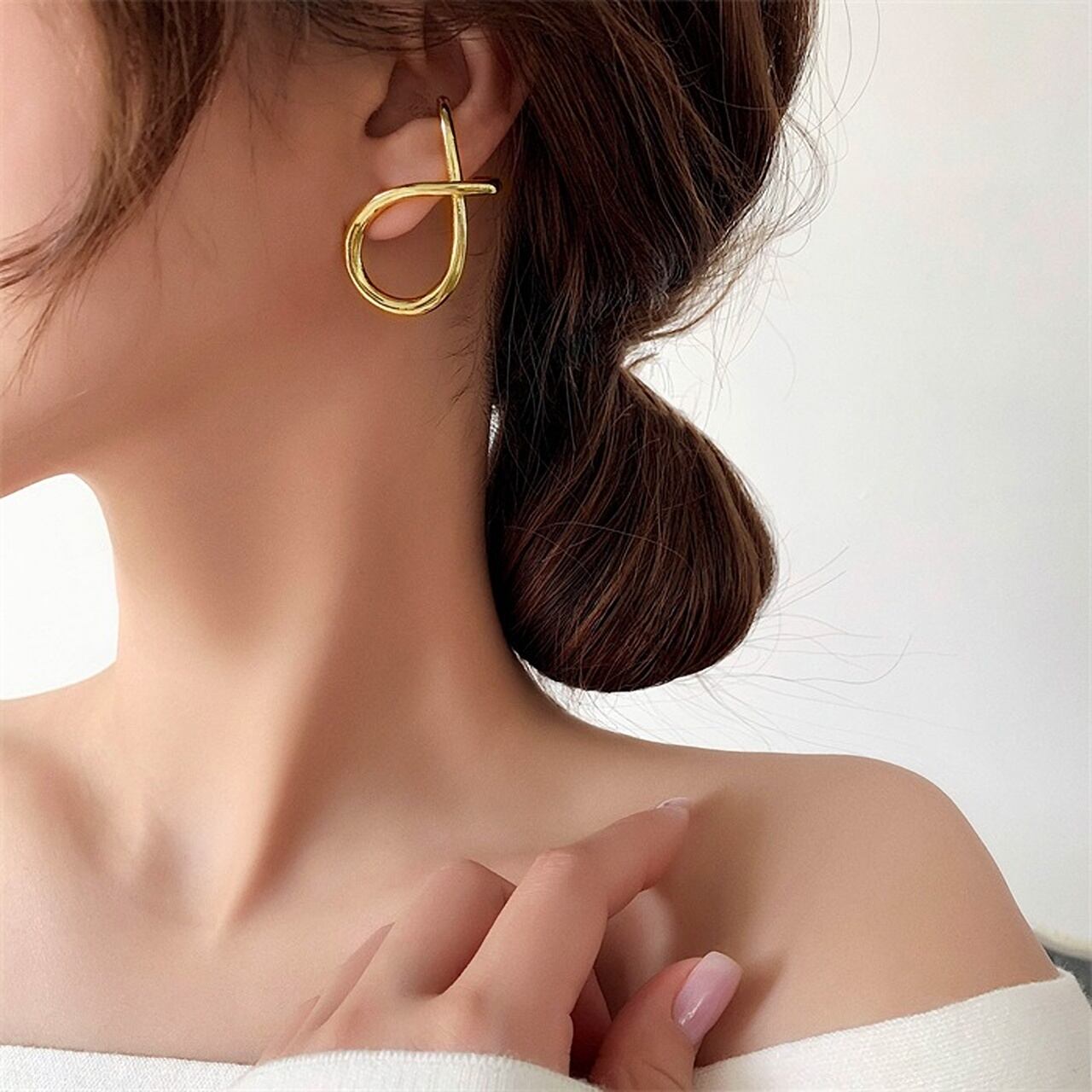 片耳用ゴールドフックピアス A1339