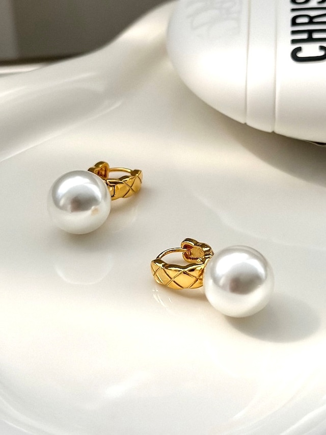 《予約》High quality / 18k quilting pearl ring pierce【 2color 】ㆍ