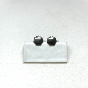 銀色 イロとカタチの選べるピアス・イヤリング