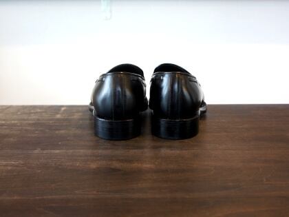 JALAN SRIWIJAYA ジャランスリウァヤ 98811 黒 EDWARD タッセル