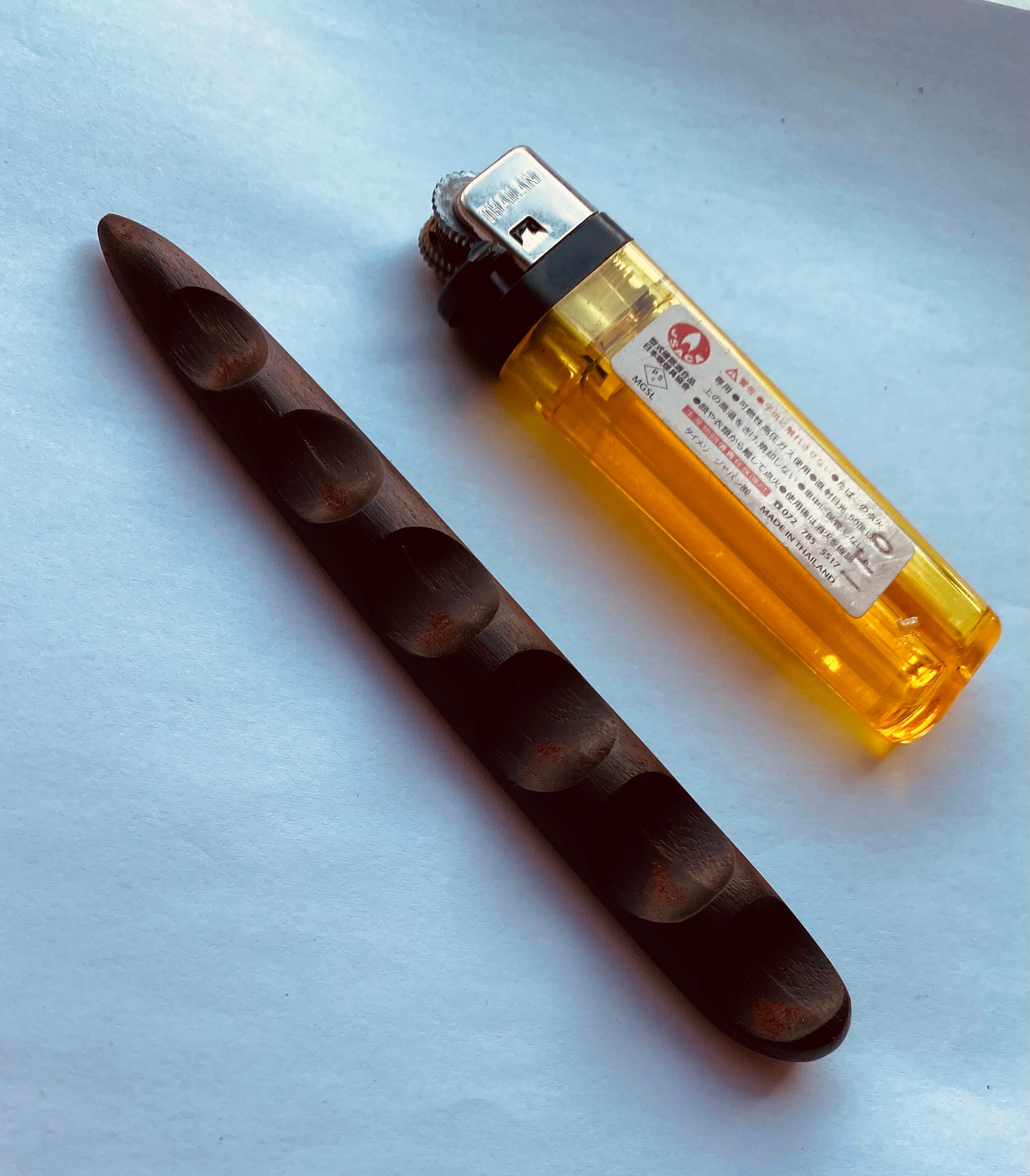 高級インド小葉紫檀】足ツボ 足つぼ マッサージ棒 | Pay ID