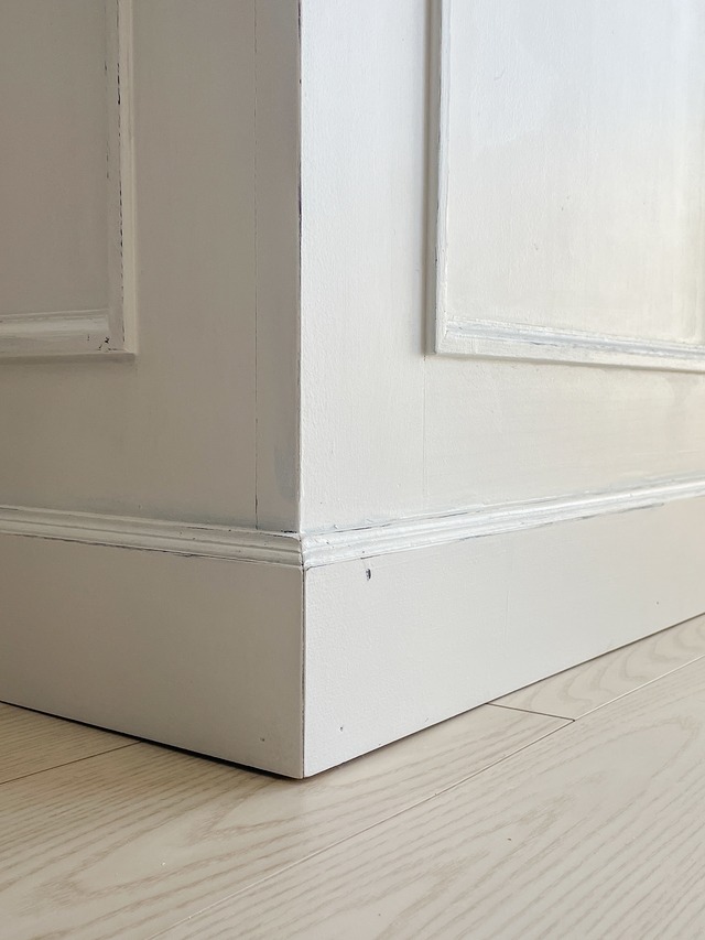 アンティーク調カウンターテーブル140 (ホワイト・店舗什器)W1300 店舗向け作業台兼受付カウンター