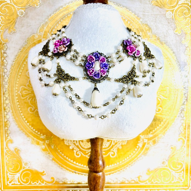 グラデーションローズミニネックレス