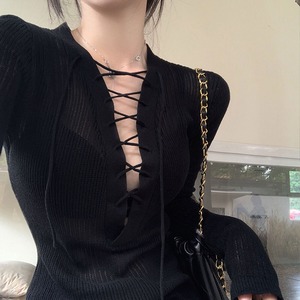 【送料無料】 Vネック レースアップ ニット トップス 長袖 レディース 春秋 韓国 肌見せ きれいめ 大人 かわいい おしゃれ 薄手 透け感 大人可愛い 大人女子