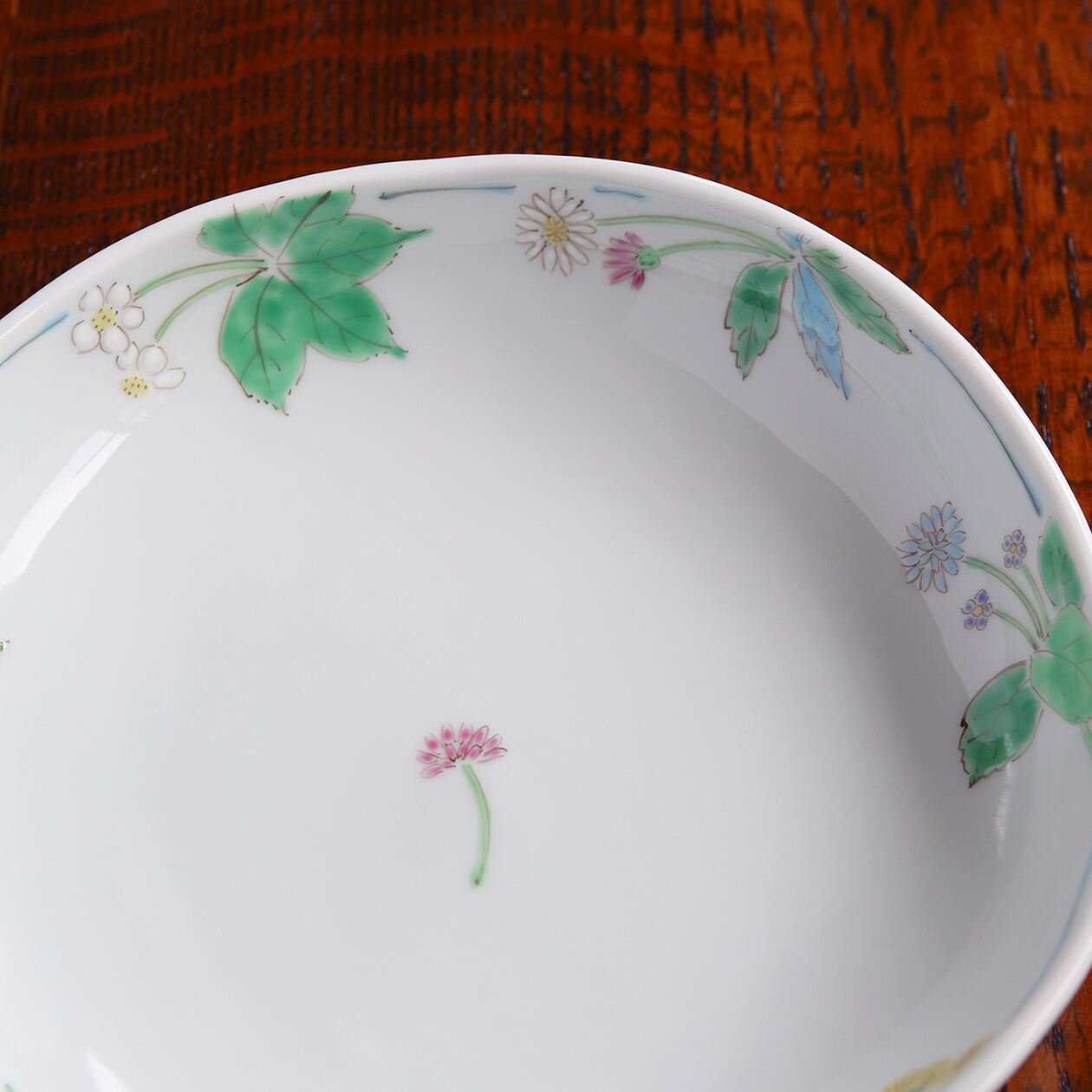 うつわ藍水 ｜ 盛鉢（約20㎝） 六ツ花 ｜ 波佐見焼 | にっこう生活館