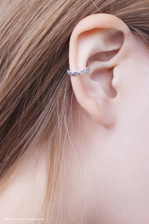 Quilt earcuff -wide3.0- -silver-