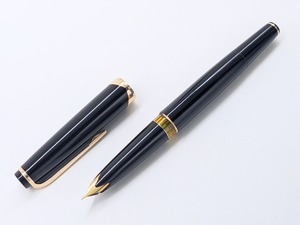 '60s　モンブラン マイスターシュテュック Ｎｏ１２　MONTBLANC MEISTERSTUCK No 12　（細字）　18K　　　　　03423