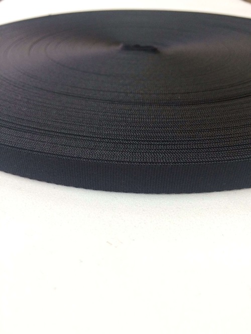 早い者勝ち！幅と長さがあえば超お得！　ナイロンテープ　黒　１ｍｍ厚　流綾織　サテン調　