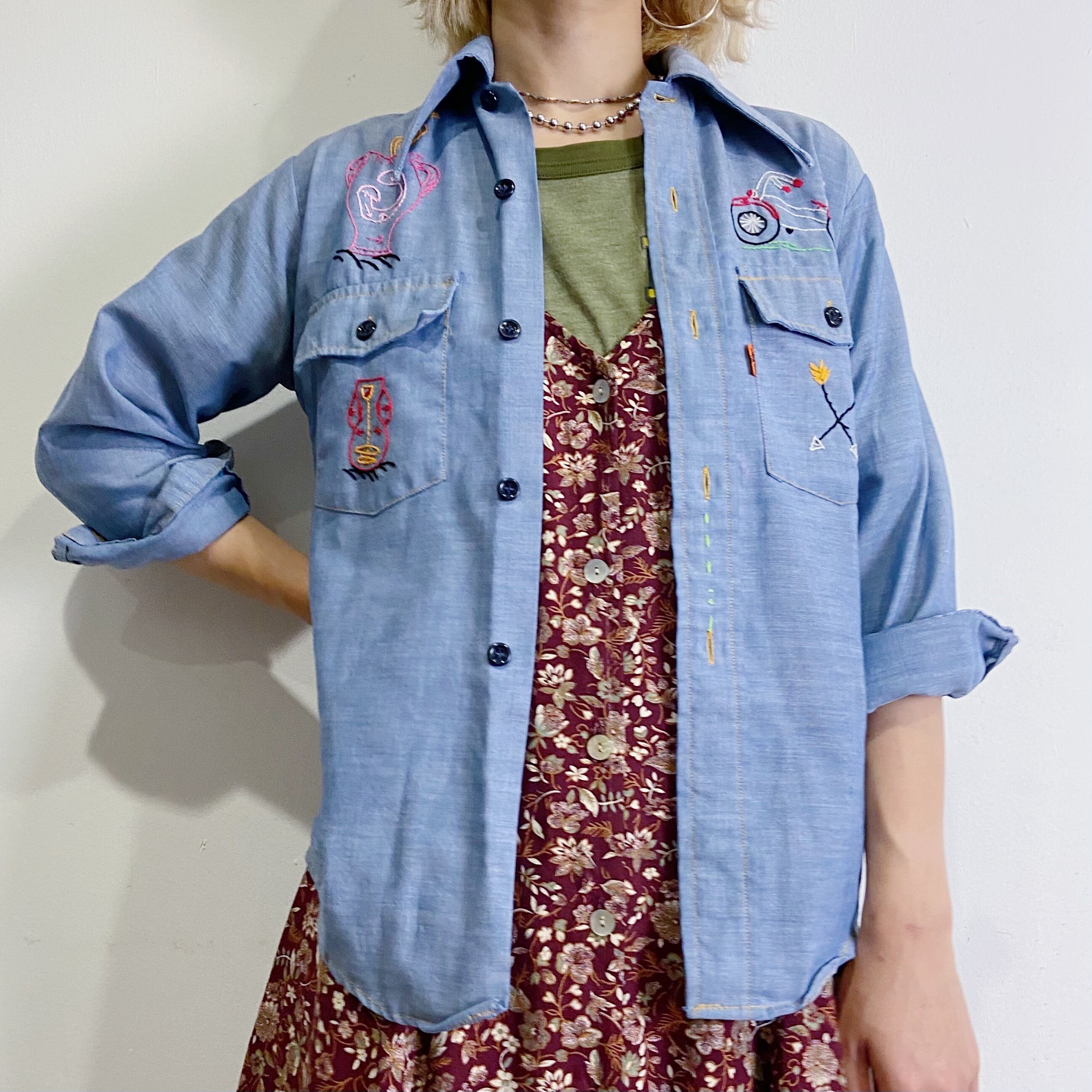 s ”Levi's” chambray embroidery shirt   LEMON