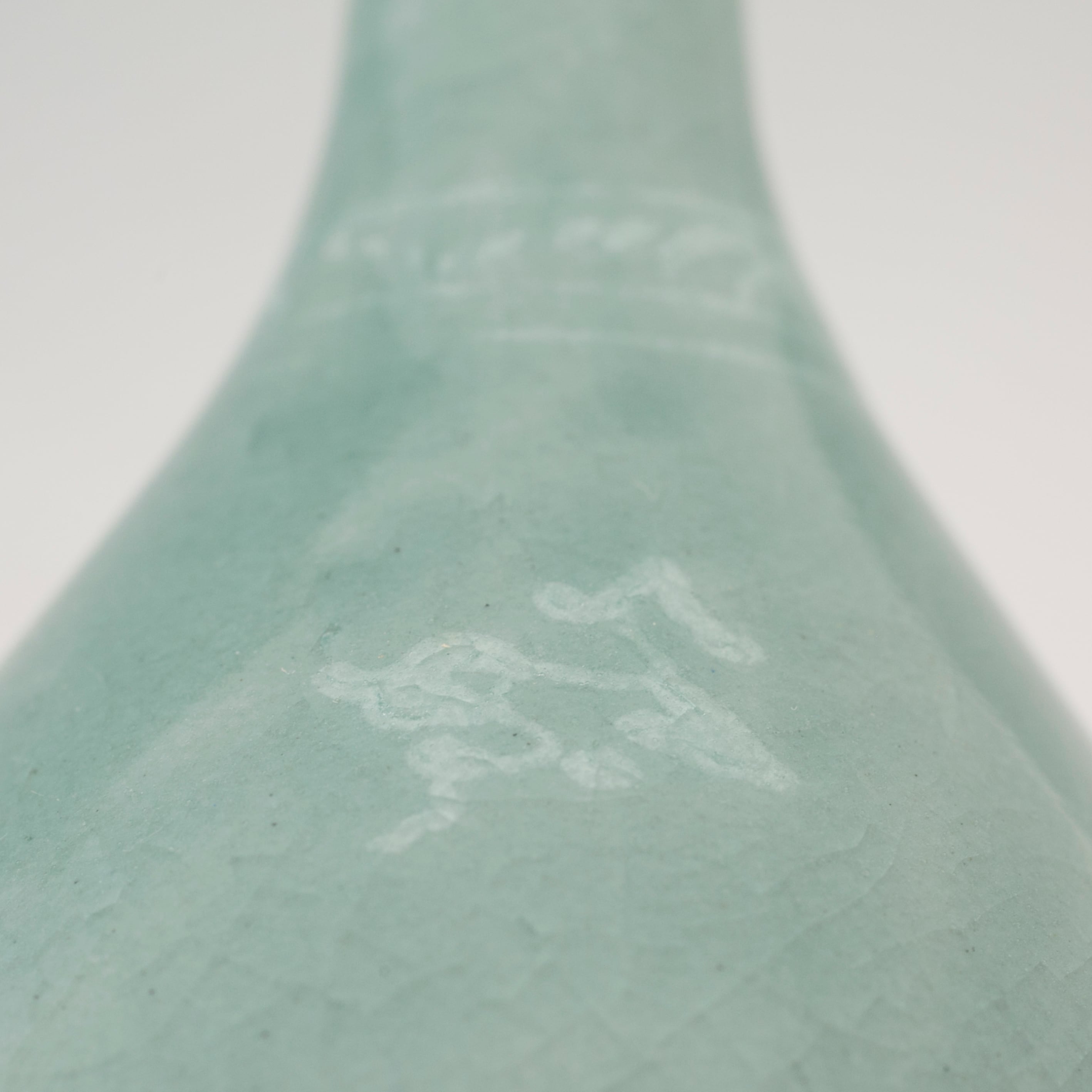 雲鶴青磁 象嵌青磁 池泉窯 池彰根 雲鶴 花瓶 花器 花入 徳利形花器 共