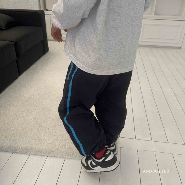 《送料無料》予約:ツーライン切り替えパンツ【ANDBUTTER】