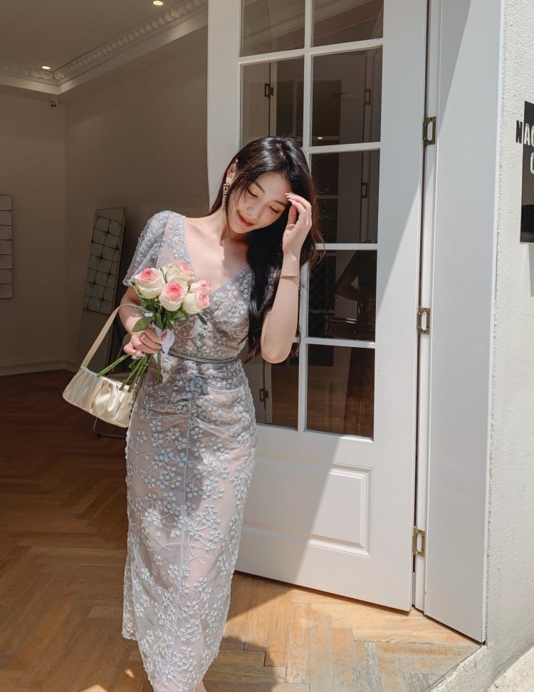 水色ビーズ装飾VネックロングドレスXS✨ 在れ sugar好きにも。キャバ