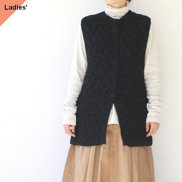 IKITSUKE リバーケーブルニットベスト Hand-knit river cable vest (Black)