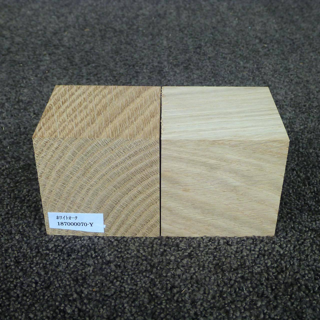 専用〉ナラ材の立方体2個セット 展示台 ディスプレイ ナラ材の立方体 2