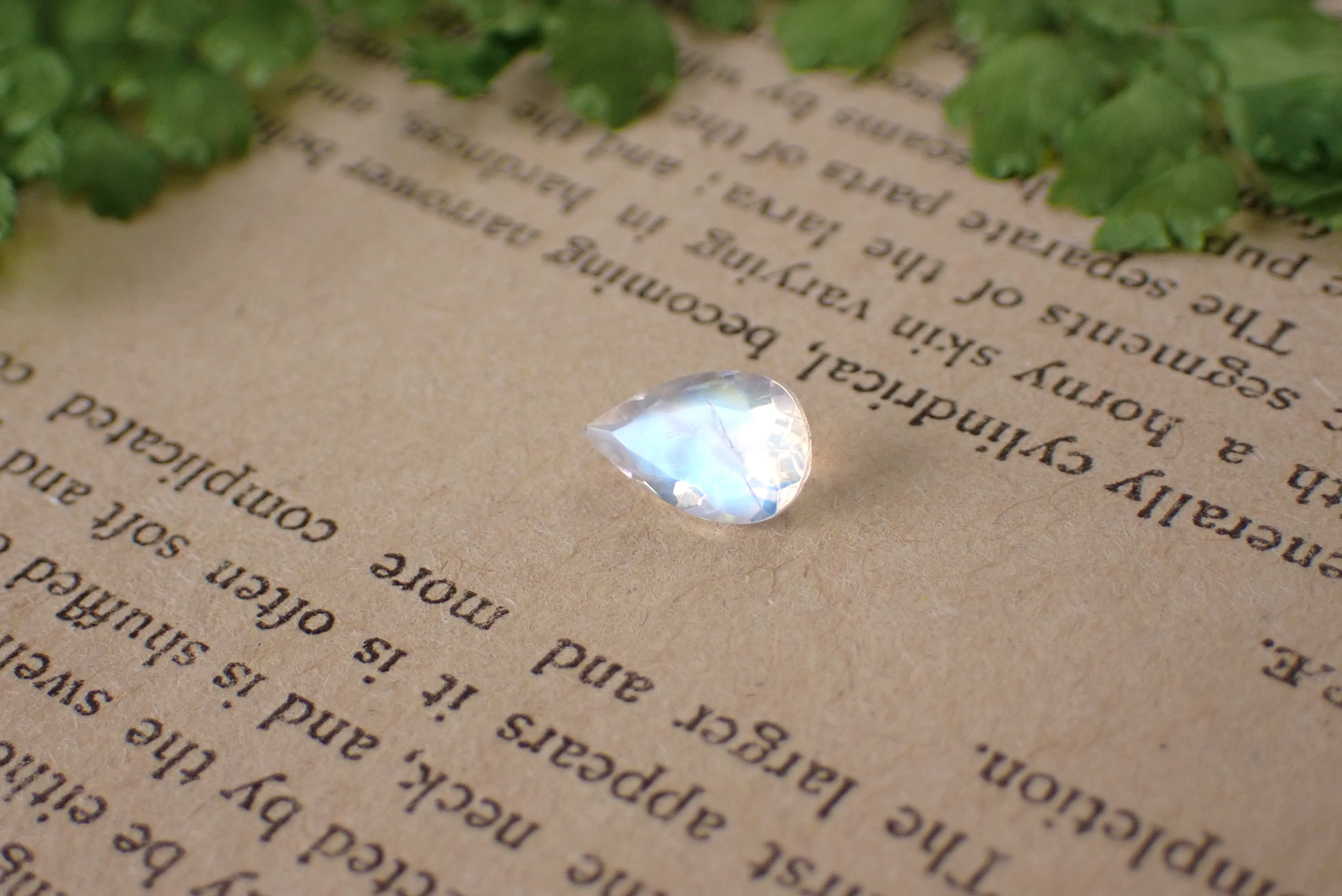 アンデシンラブラドライト | differencee(ディファレンシー)