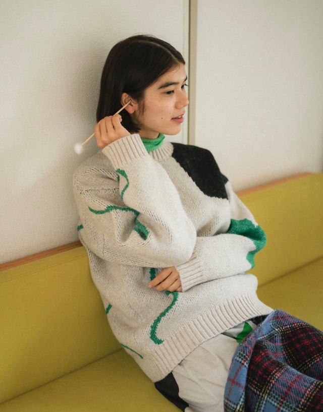 PAMM / 寛大なインテリアのニット