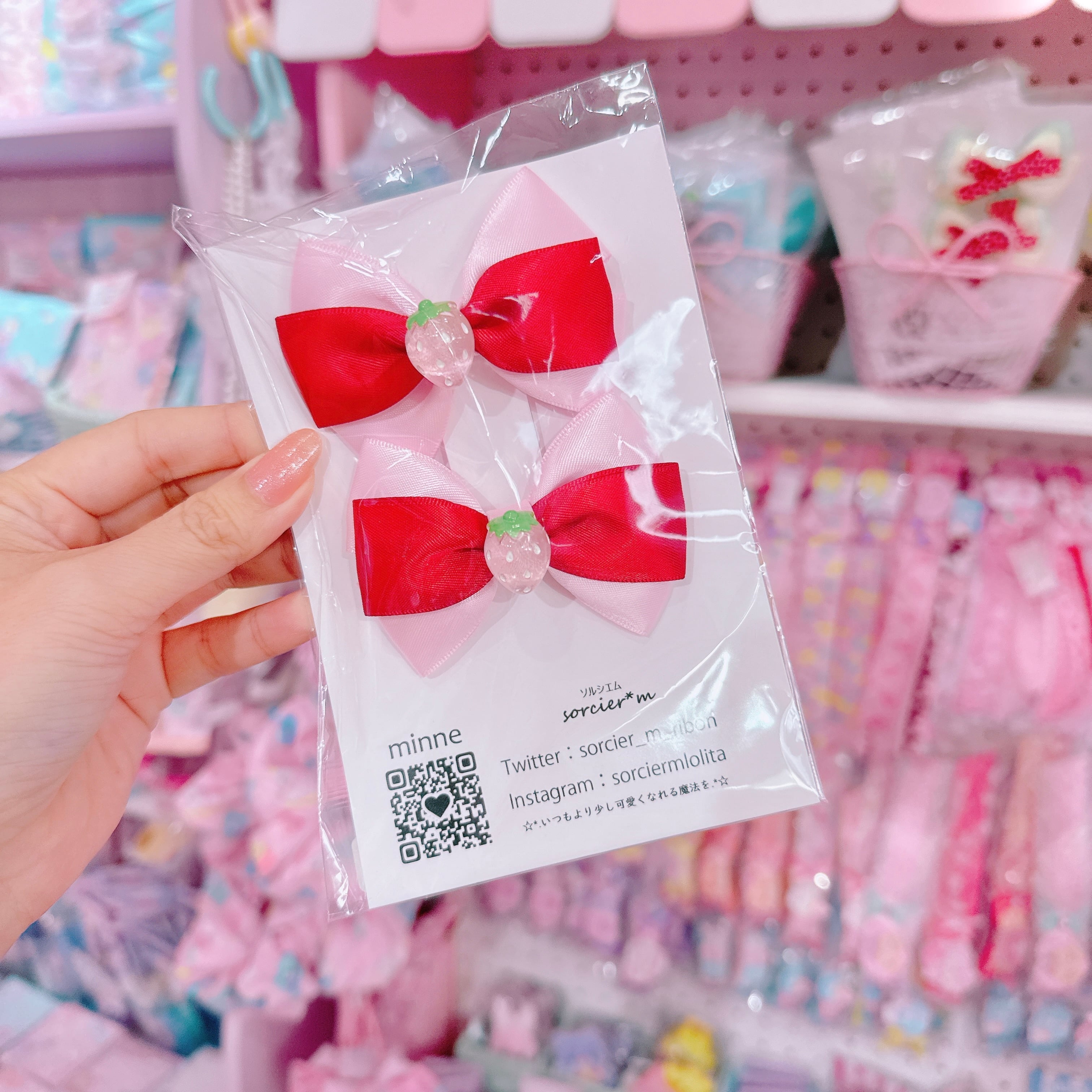 【E10】7-11ツインヘアクリップ