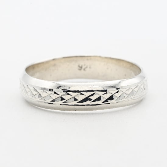 Cutting Out Plaid Pattern Thin Band Ring #23.0 / Denmark