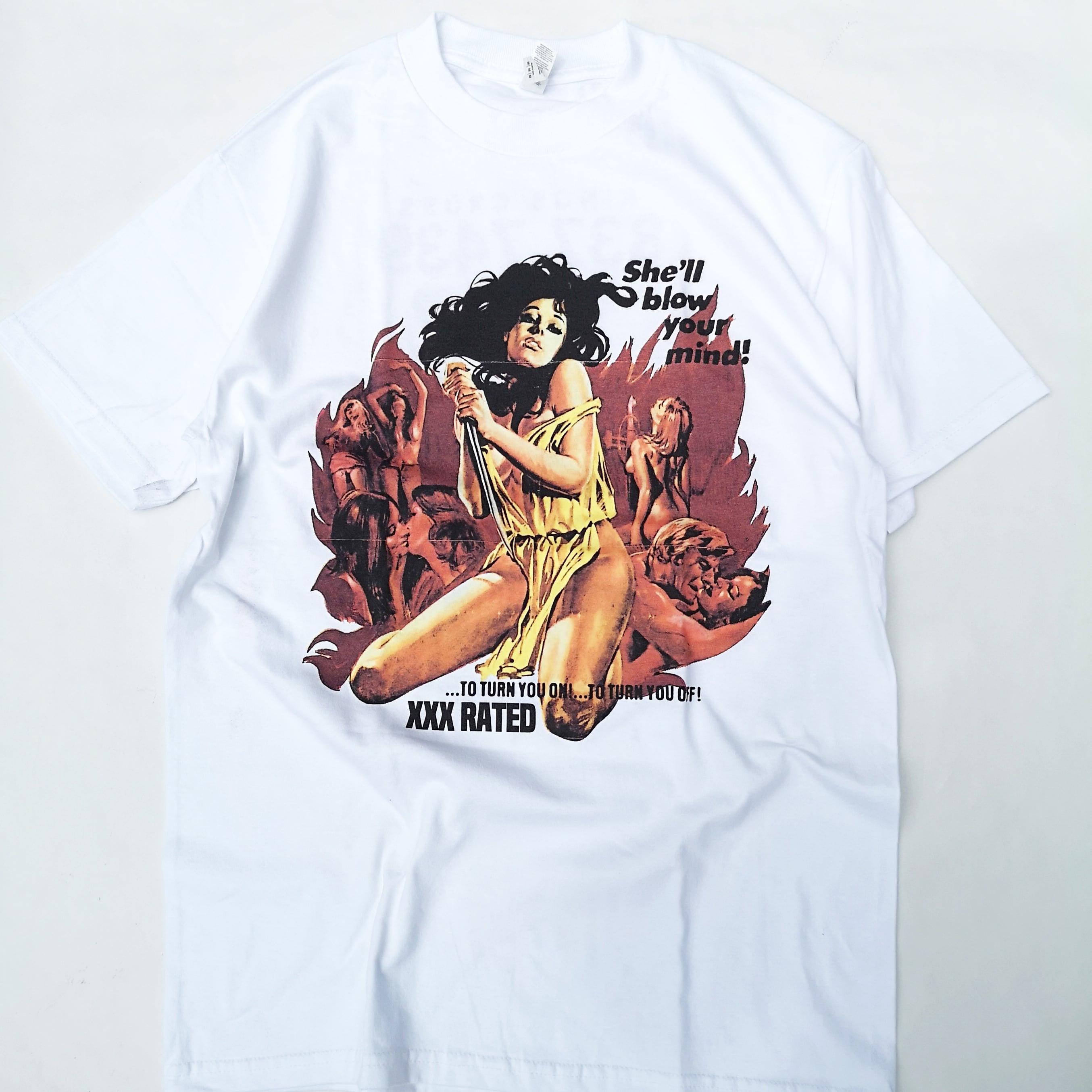 XXX RATED "SHE‘LL BLOW YOUR MIND" TEE