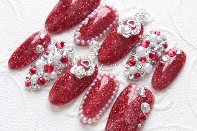 現品販売 赤ラメゆらゆらチャームネイル Asanail