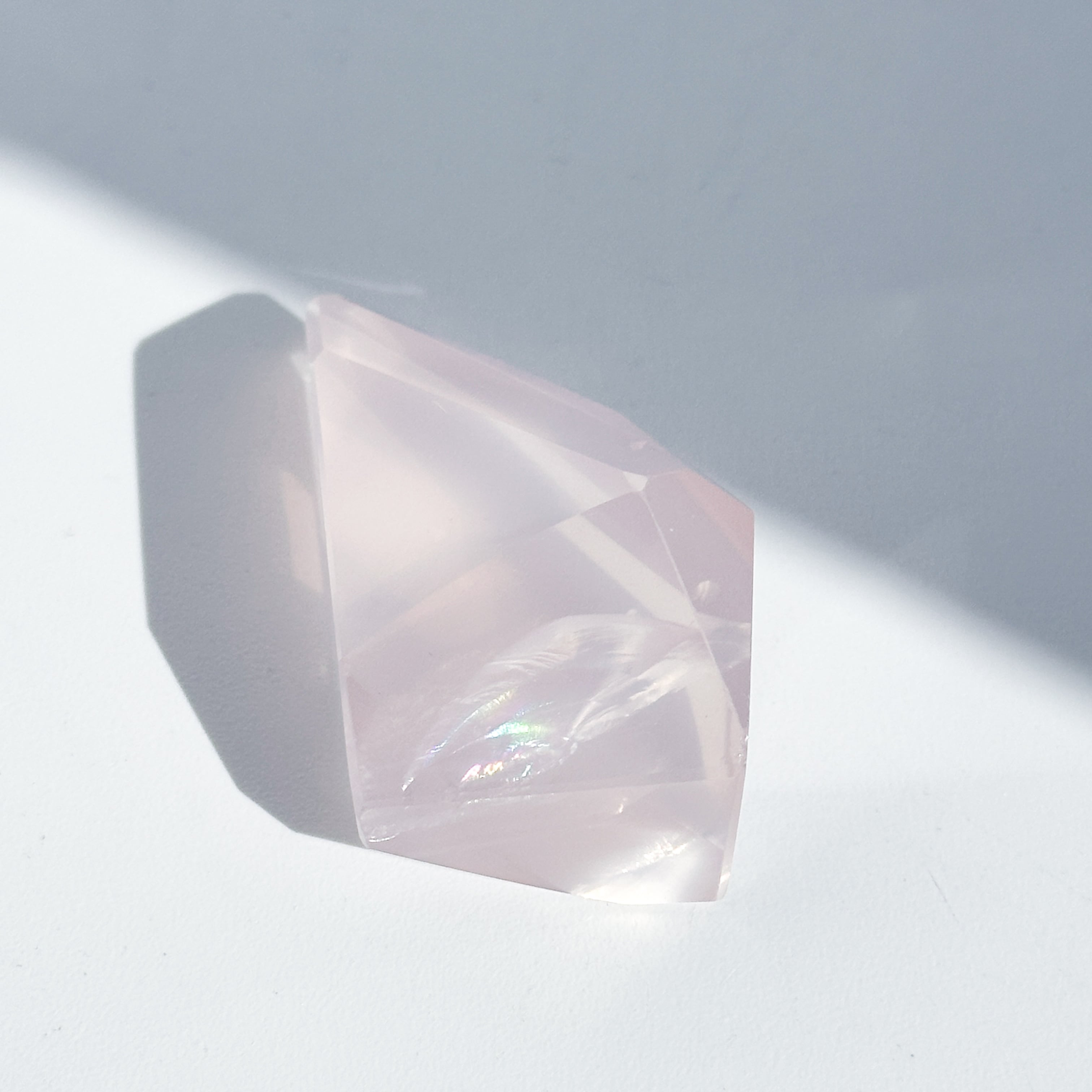 ローズクォーツ | Kamoku［カモク］インテリア天然石・鉱物のネット