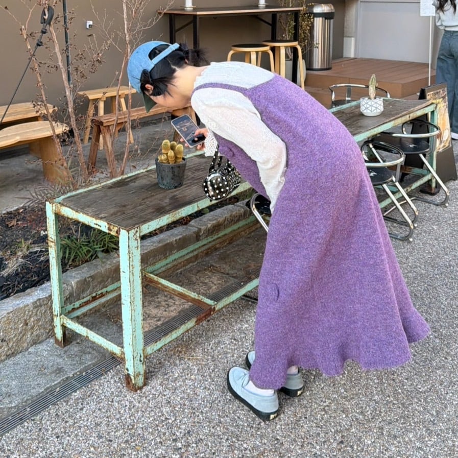 ビッグシルエットフラワーモチーフニットキャミワンピース_LN03760