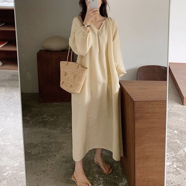 ワンピース レディース ロングワンピース 4カラー フリーサイズ アプリコット ブラック ピンク パープル カラバリ 長袖 無地 キーネック コットン 綿 パフスリーブ マキシ丈 ナチュラル ゆったり ルーズ 体型カバー リラクシー 楽ちん シンプル カジュアル フェミニン ガーリー キュート 大人可愛い おしゃれ 普段使い イベント デート お出かけ 女子会 休日 旅行 リゾート 着まわし こなれ感 ファッション コーデ スタイル モテ 10代 20代 30代 40代 50代 春 夏 秋 送料無料