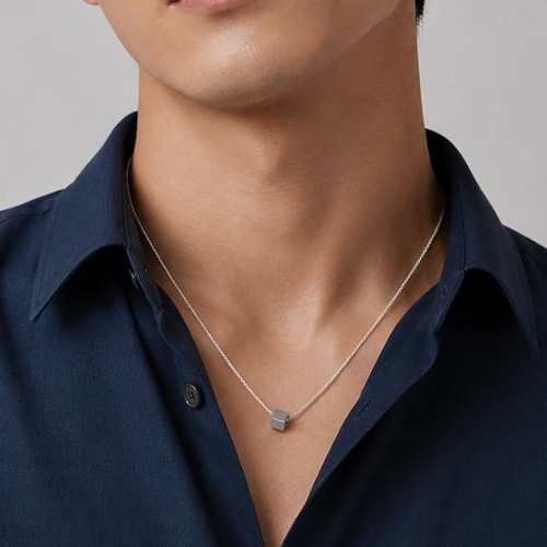 予約 メンズ ネックレス キューブ シルバー ステンレス 58cm ペンダント 韓国 カジュアル きれいめ Tシャツ シャツ ニット y12118