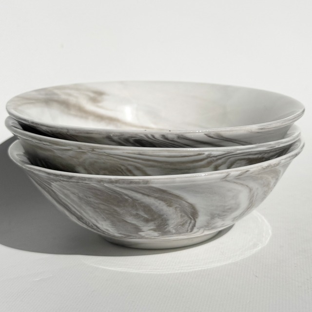 Marble pattern bowl