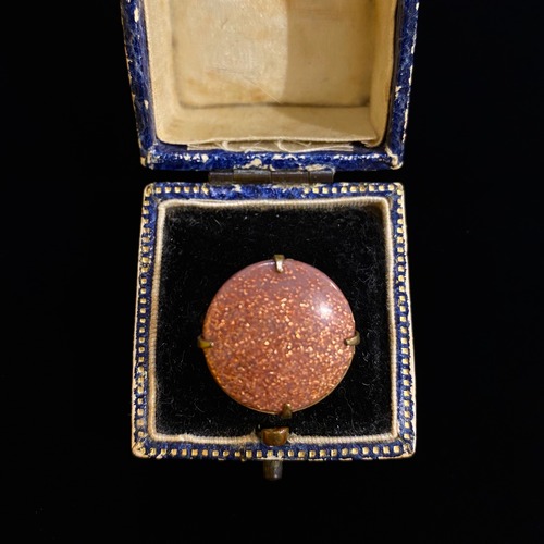 Sand beige round glass ring