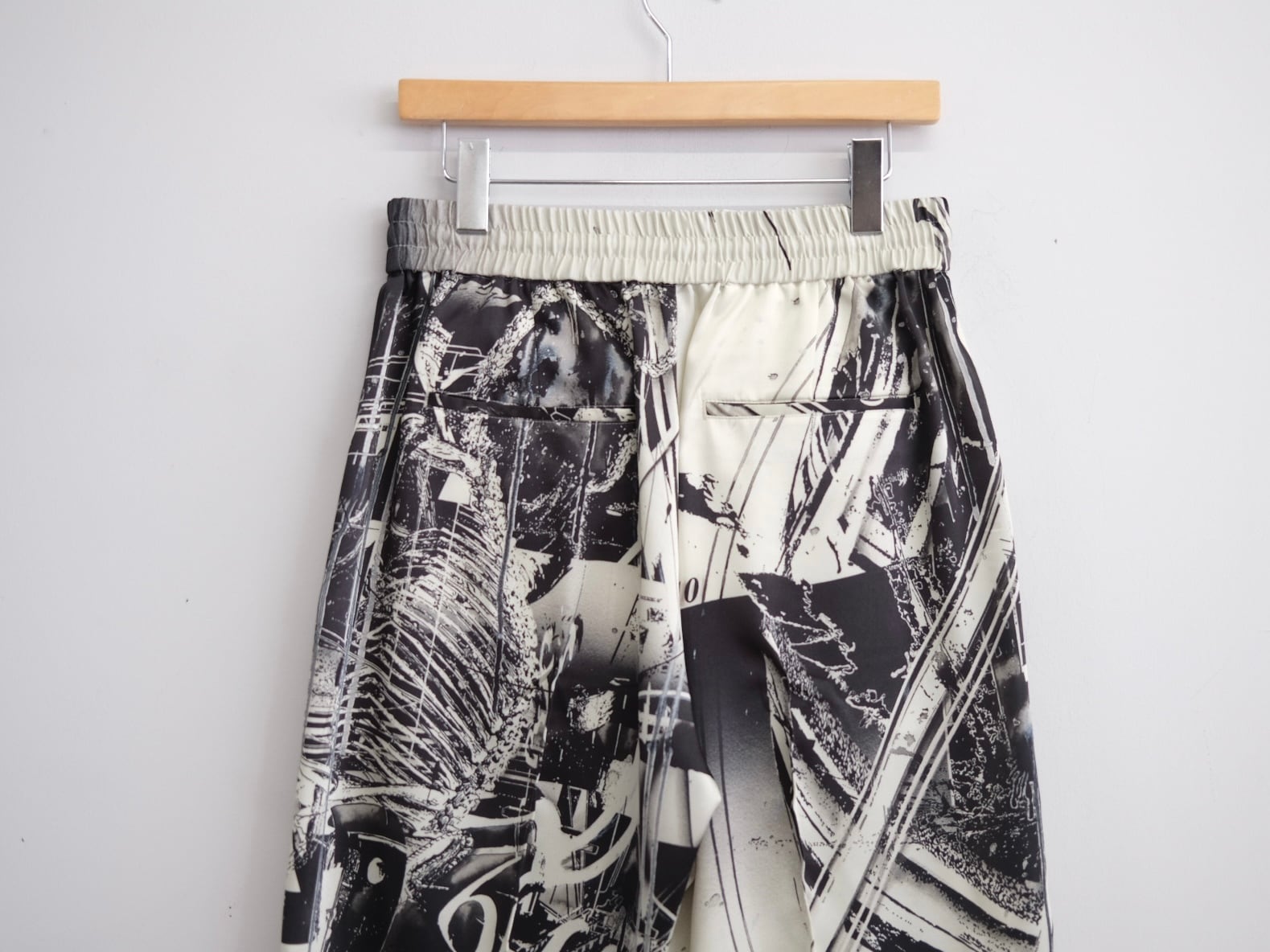 semoh”SHT GRAPHIIC SHORT PANTS” | Lapel online store