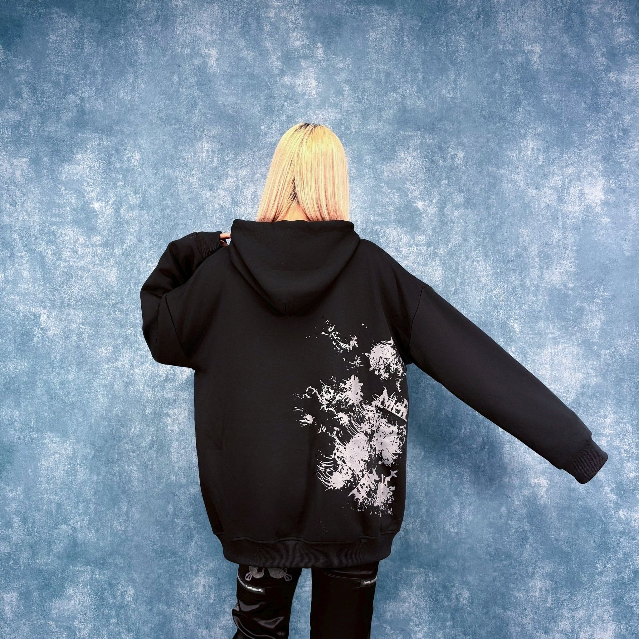 本販売前シークレットセール】BACK PRINT BLACK PARKA【彼岸花