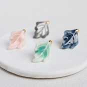 ブドウの葉 ピアス/イヤリング