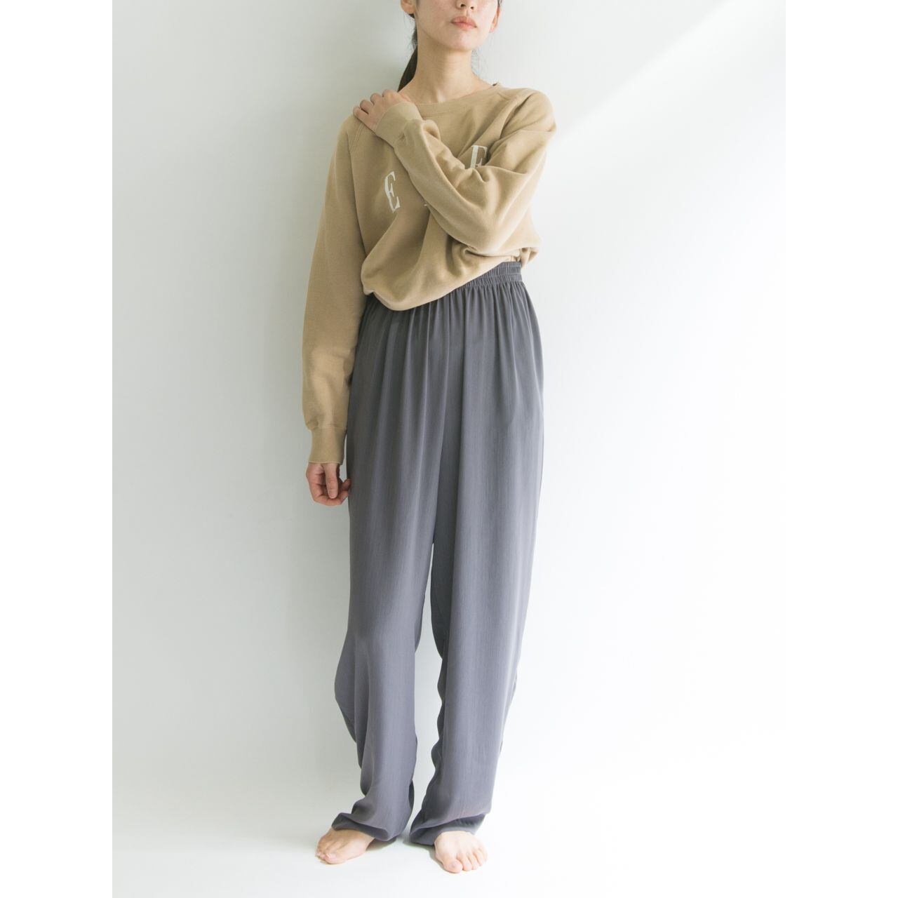 【ELLE】Crew neck logo sweat shirt（エル クルーネックロゴスウェットシャツ）5b