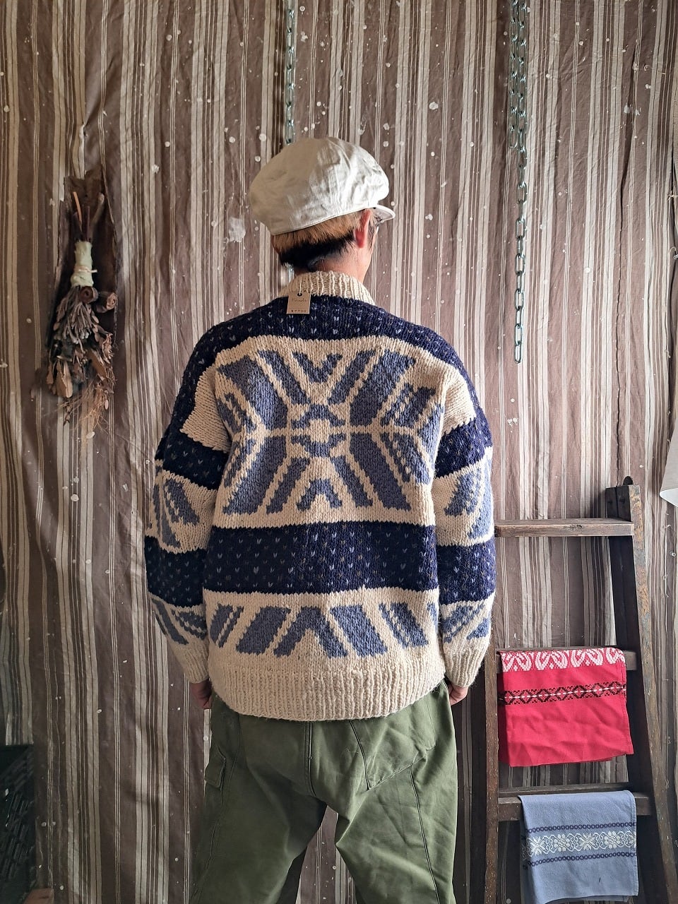 エクアドル製 ネイティブ柄セーター used [512003] | VACFF